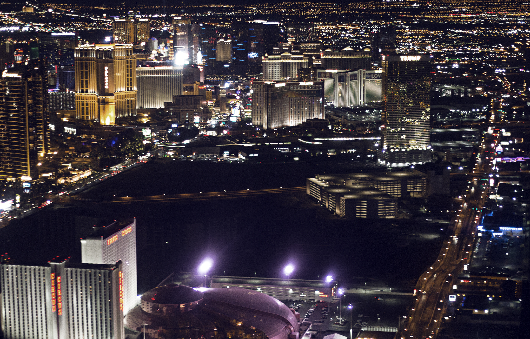 helicopter-view-vegas-strip